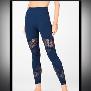 Fabletics Mosiac High-Waisted 7/8 leggings in Navy, Size Medium